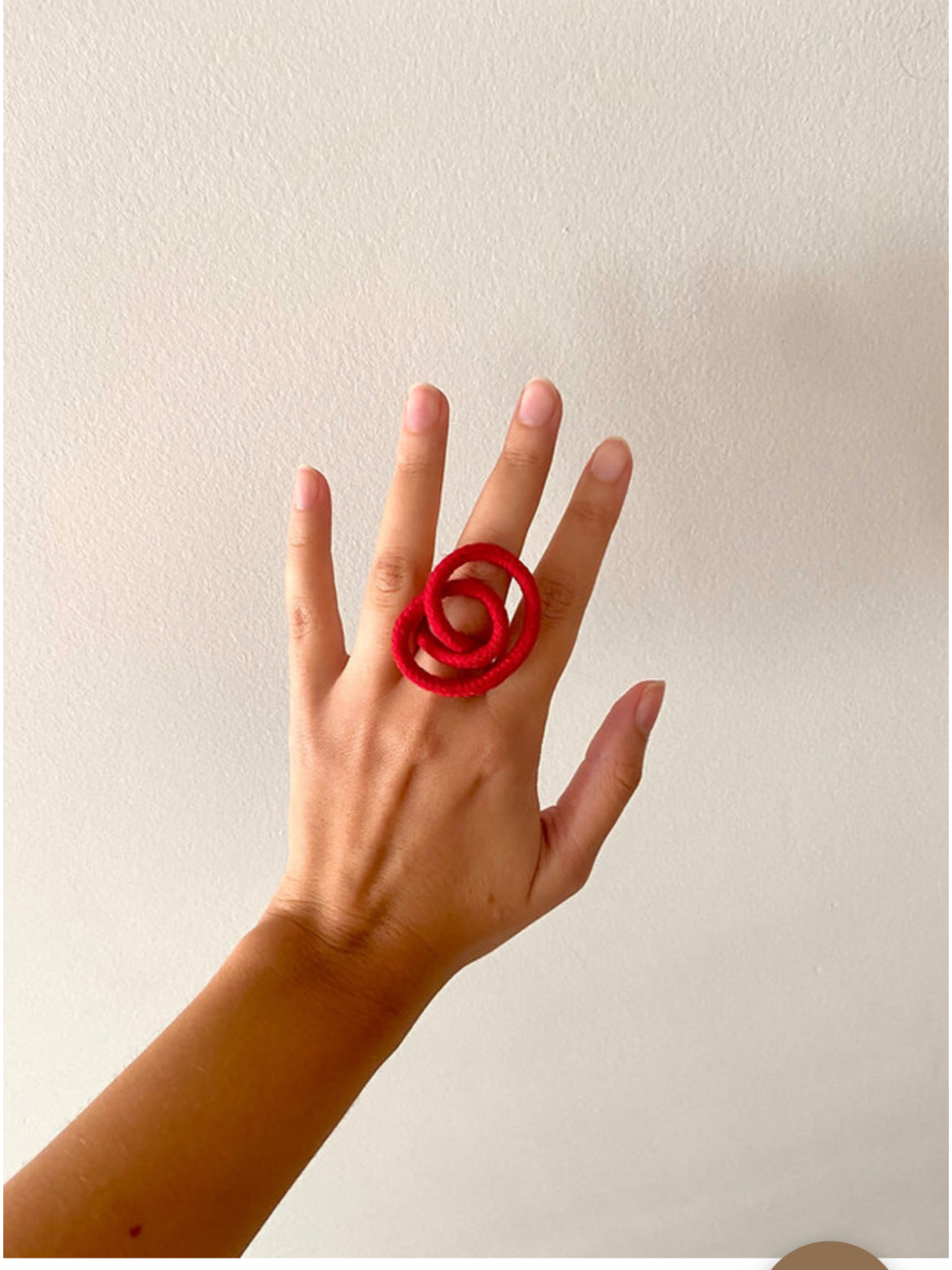 Abstrata Ring
