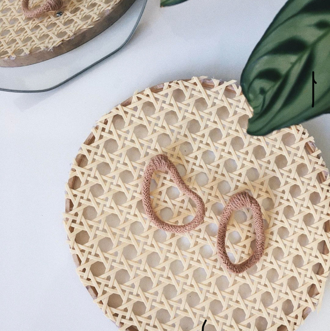 Molde Canela Earrings - Neena Jewellery