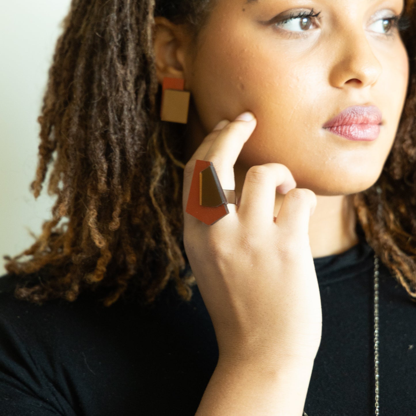 Arch & Edge Ring - Neena Jewellery 